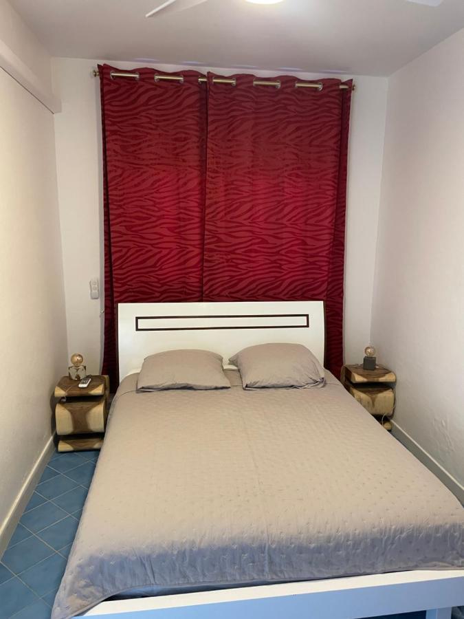 Orchidees Apartment Ле Госие Екстериор снимка